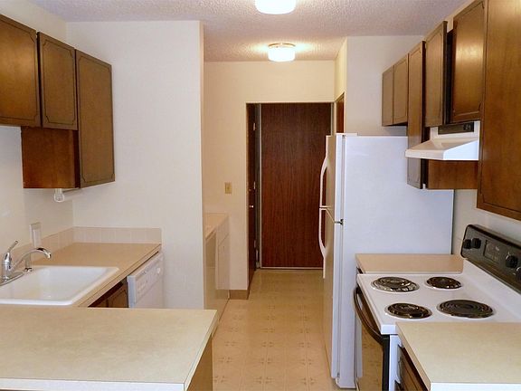 2nd image of 2185 NW Mast Pl APT D