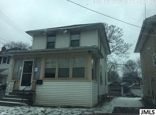 403 S Grinnell St, Jackson, MI 49203