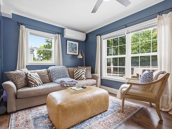 3rd image of 25 Thistle Ave #1