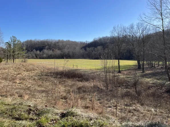 2939 Browns Lake Rd, Goodlettsville, TN 37072