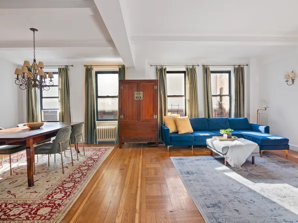 18 West 70th Street image 13 of 22