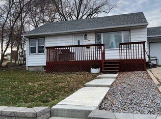 701 1st Ave NW, Mandan, ND 58554