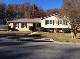 3961 Sandpiper Dr, Roanoke, VA 24018