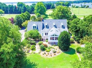 1509 Cowart Rd, Lottsburg, VA 22511