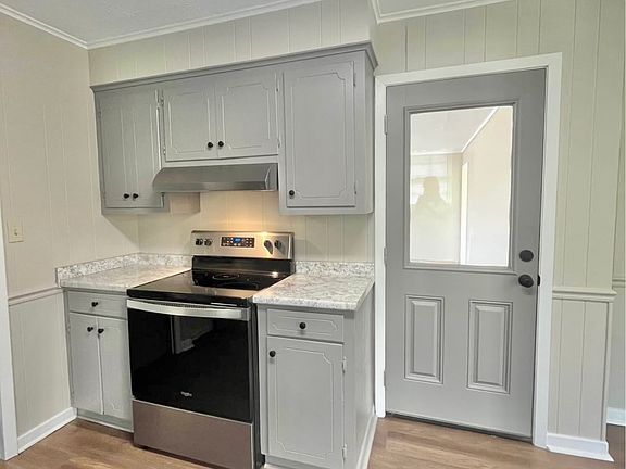 5th image of 198 McMinn Cir