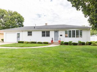 1000 Alann Dr, Joliet, IL 60435