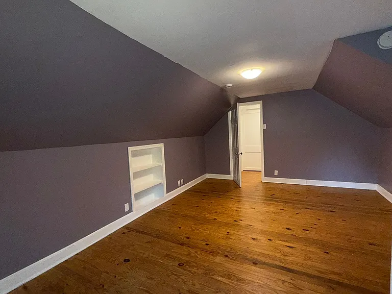10831 Crest St — Photo 8