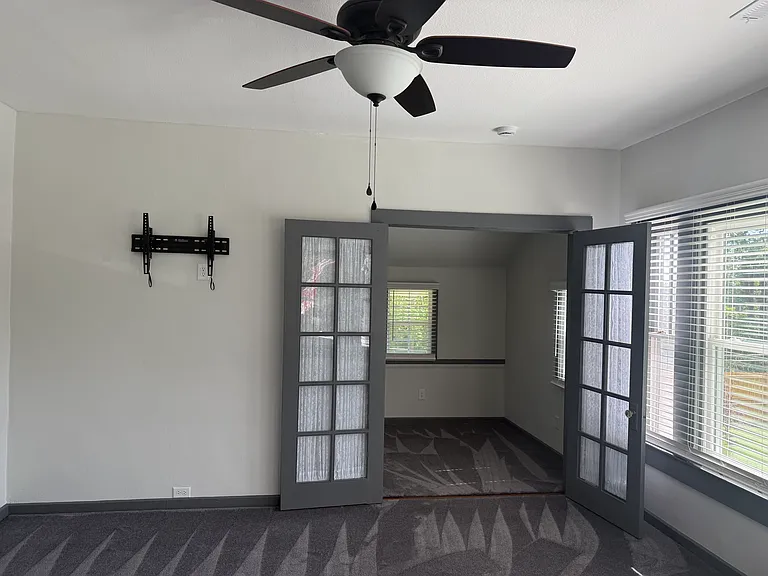 2106 Odessa St #1 — Photo 7