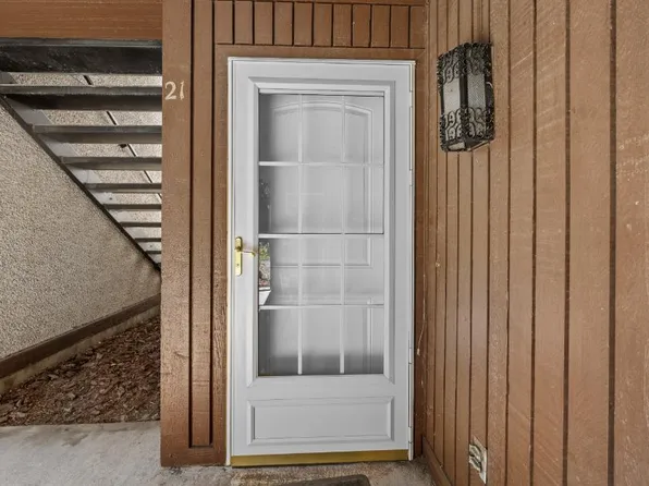 325 E 2550 N APT 21, North Ogden, UT 84414