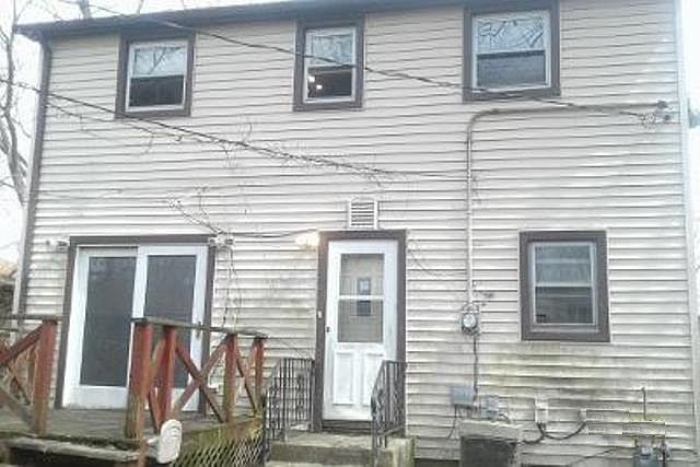 2nd image of 6034 Adams St