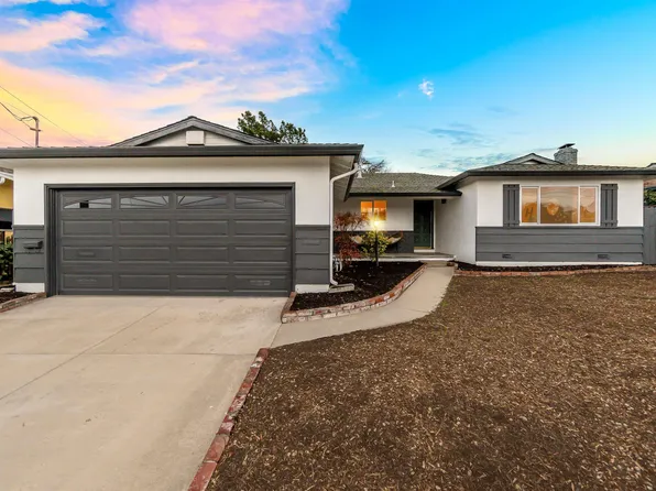 26 Leamont Ct, Oakland, CA 94605