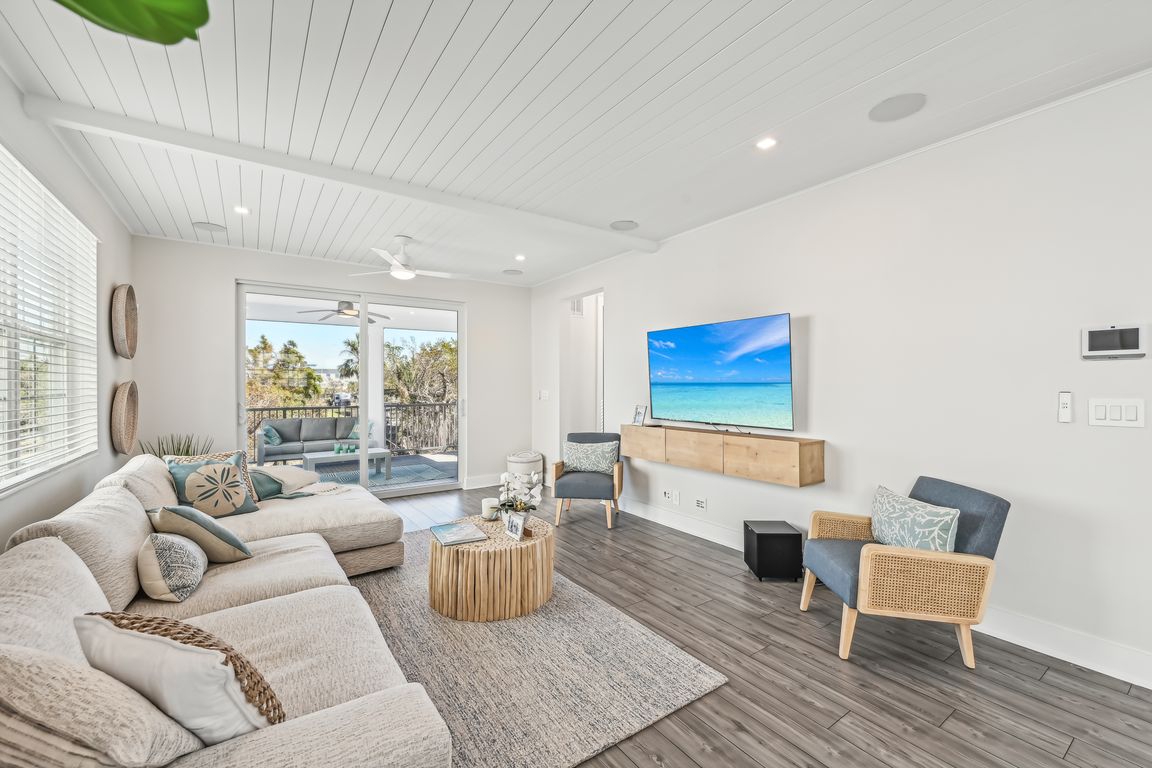 4231 Marina View Way, Cortez, FL 34215 MLS A4626969 Zillow