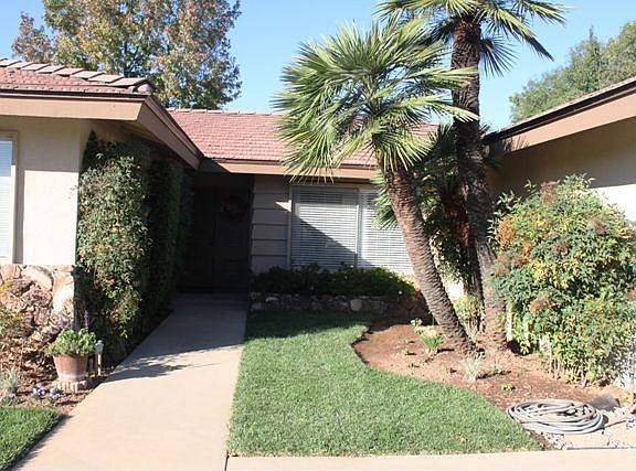 Manicured entry