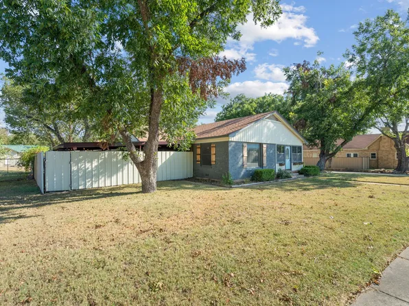 1500 Liggett St, Cisco, TX 76437