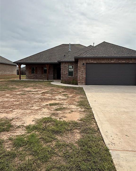 1st image of 2802 N Cedar Ridge Dr