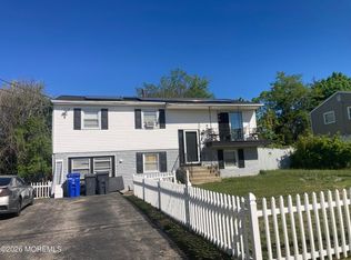 23 W Ridge Rd, Toms River, NJ 08755