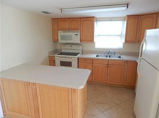 3589 Hibiscus Ave, Naples, FL 34104