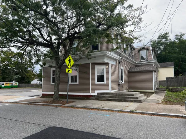 9 Turner Ave #1, Riverside, RI 02915