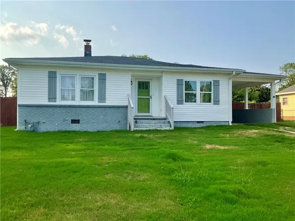 107 Sunrise Dr, Mauldin, SC 29662
