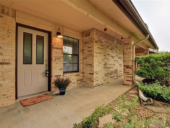 2nd image of 7800 Northcrest Blvd APT 404