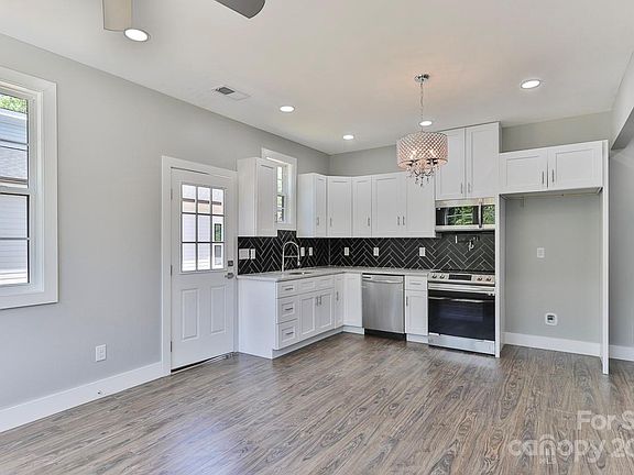 5th image of 1200 Goldsboro Ave #2