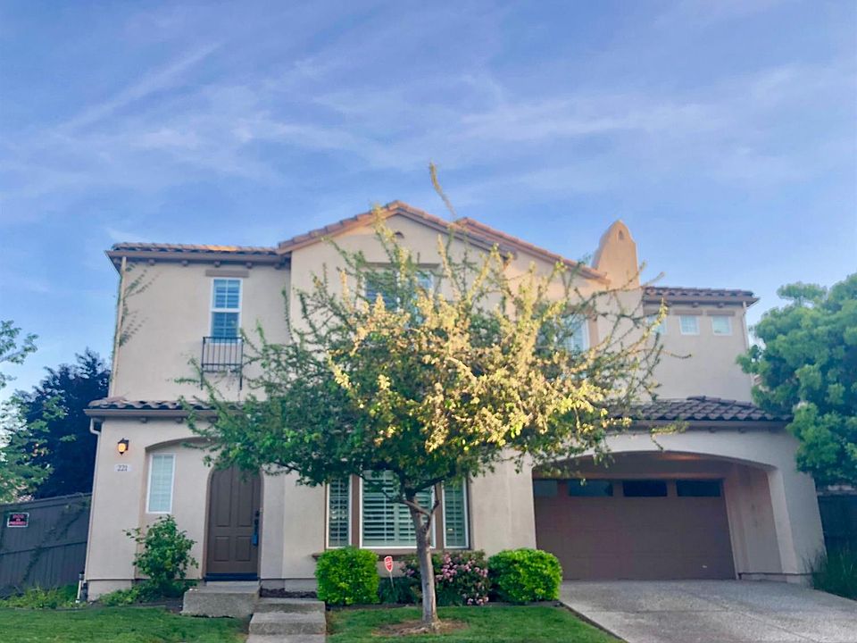 1st image of 221 Martis Valley Cir