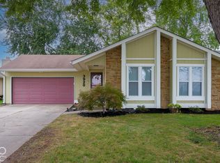 3920 Peppertree Ln, Columbus, IN 47203