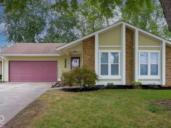 3920 Peppertree Ln, Columbus, IN 47203