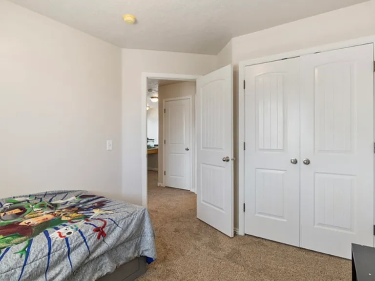 12238 S Madison View Dr — Photo 17