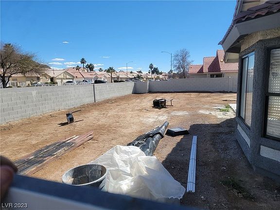 3rd image of 6295 E Owens Ave