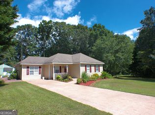 310 Meadow Ln, Auburn, GA 30011