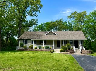 406 Kays Ln, Hollister, MO 65672