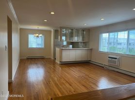 35 Sternberger Ave, Long Branch, NJ