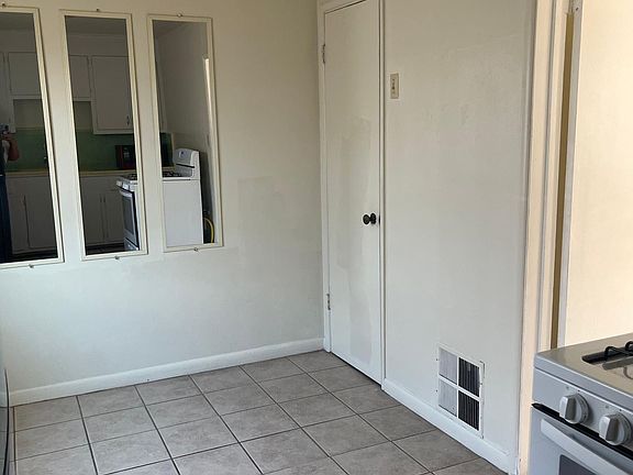 4th image of 3635 E Bellevue St #3635