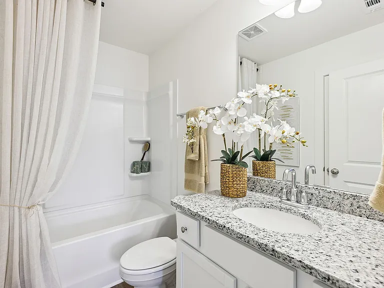 Haven at Parkway Pointe — Photo 14