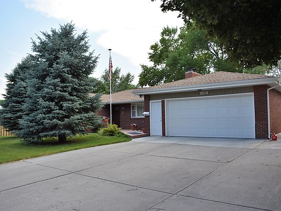 Maintenance free exterior