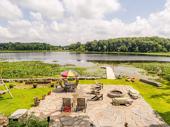 4th image of 6217 Lakewood Pointe Dr