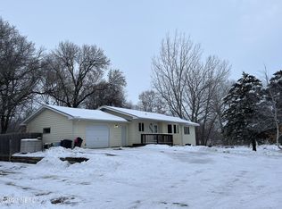 18098 Parker St, Hayti, SD 57241