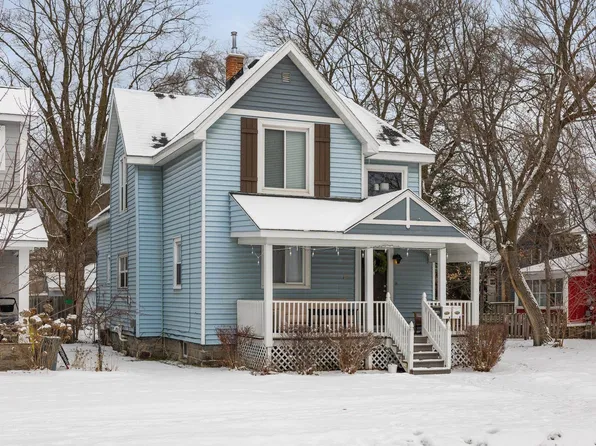 135 E 9th St #A-b, Traverse City, MI 49684