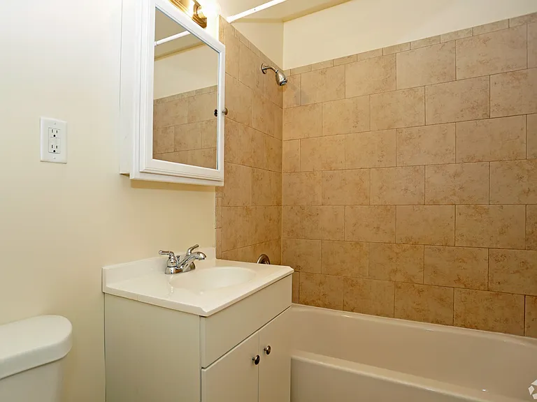 Bathroom - Classic