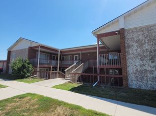 621 3rd Ave N APT 6, Wahpeton, ND 58075