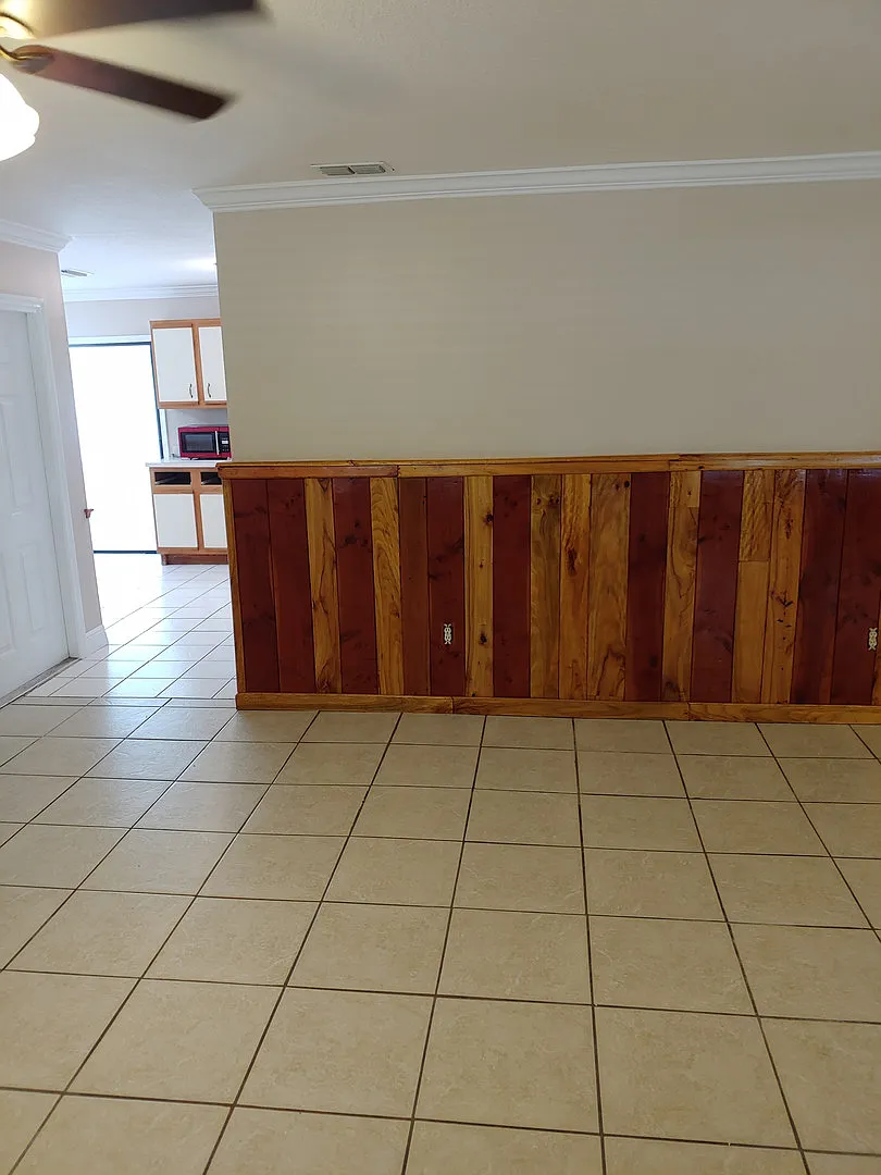 Nice 3 bedrooms and 2 full bath — Photo 4