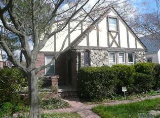 851 Kings Pkwy, Baldwin, NY 11510