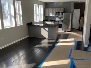 1547 Oak Park Ave #1R, Berwyn, IL 60402