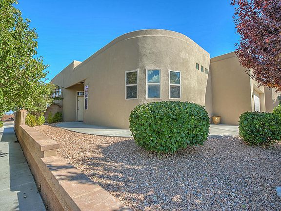 3rd image of 6120 Jamers Pl NW