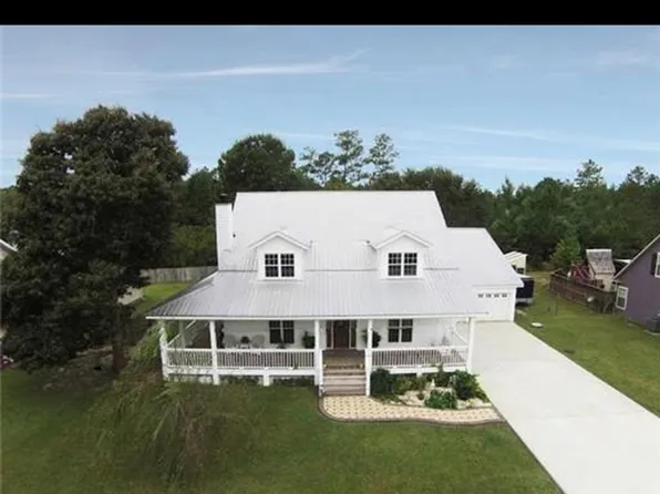 15309 Parker Rd, Biloxi, MS 39532