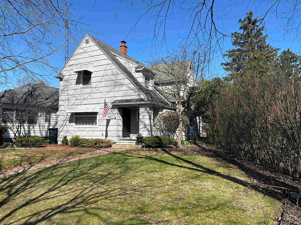 1st image of 617 E Victoria St