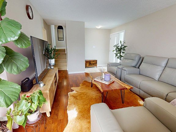 4th image of 7935 22nd Ave NW