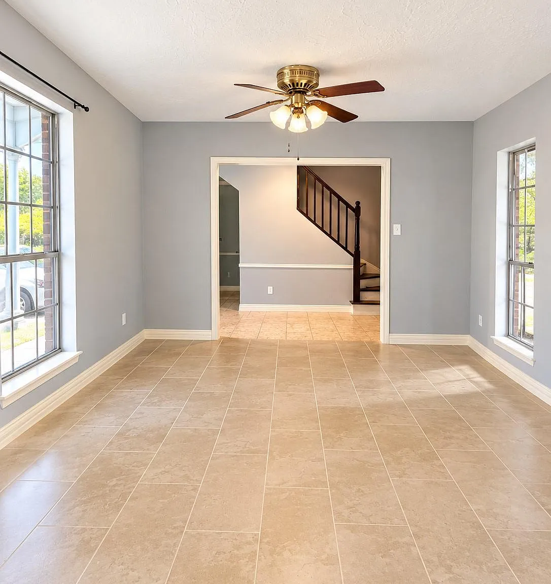 4 bed, 2.5 bath, 2448 sqft, $2,100 — Photo 4