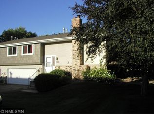 8505 W 97 1/2 St, Bloomington, MN 55438